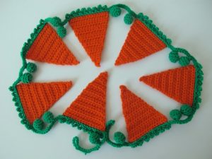 FInished carrot and pea bunting arranged in a circle