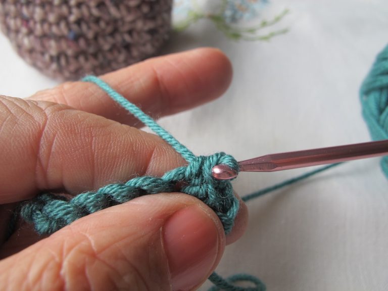 Working double crochet step 5