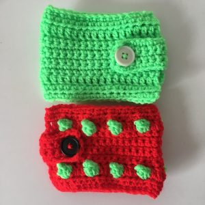simplified mug warmer and spotty crocheted mug warmer